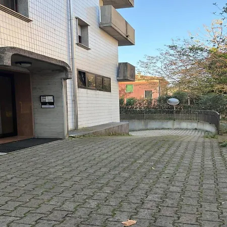 Unico 3a, 2 Camere, Parcheggio Gratis, 10 Minuti Da Appartement *